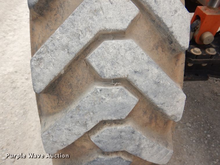 image for item DN7289 1996 SkyTrak 8042  telehandler