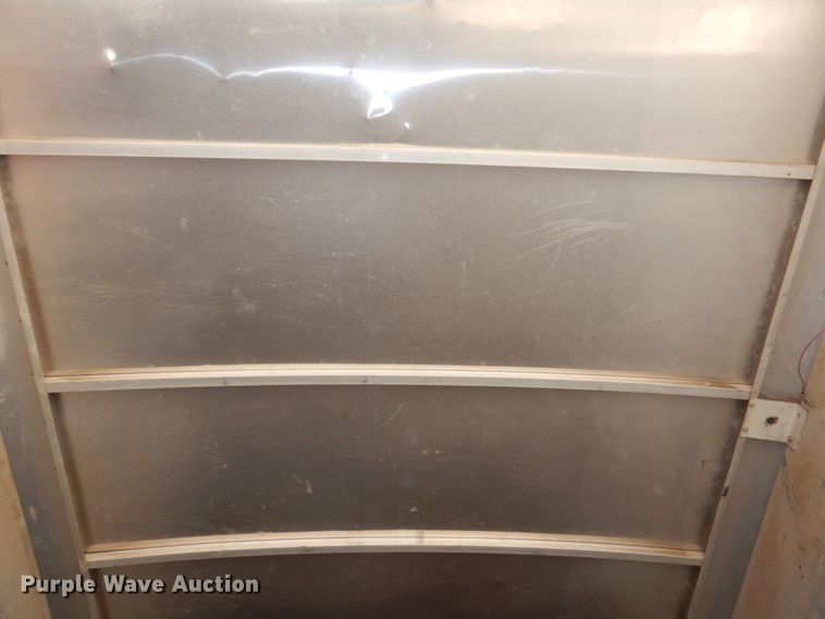 image for item DN7298 1999 Hillsboro Endura  enclosed cargo trailer