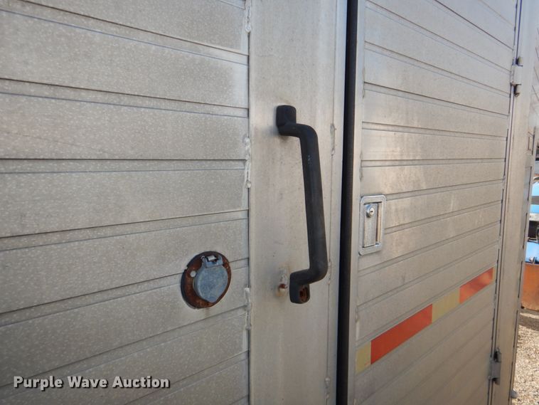 image for item DN7298 1999 Hillsboro Endura  enclosed cargo trailer