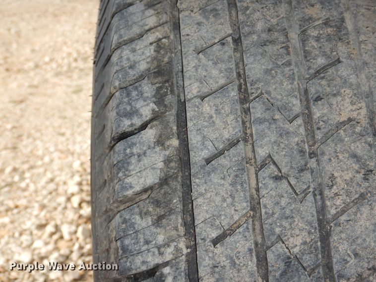 image for item DN7298 1999 Hillsboro Endura  enclosed cargo trailer