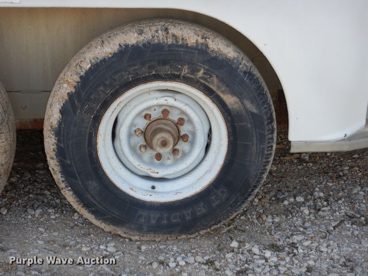 image for item DN7298 1999 Hillsboro Endura  enclosed cargo trailer