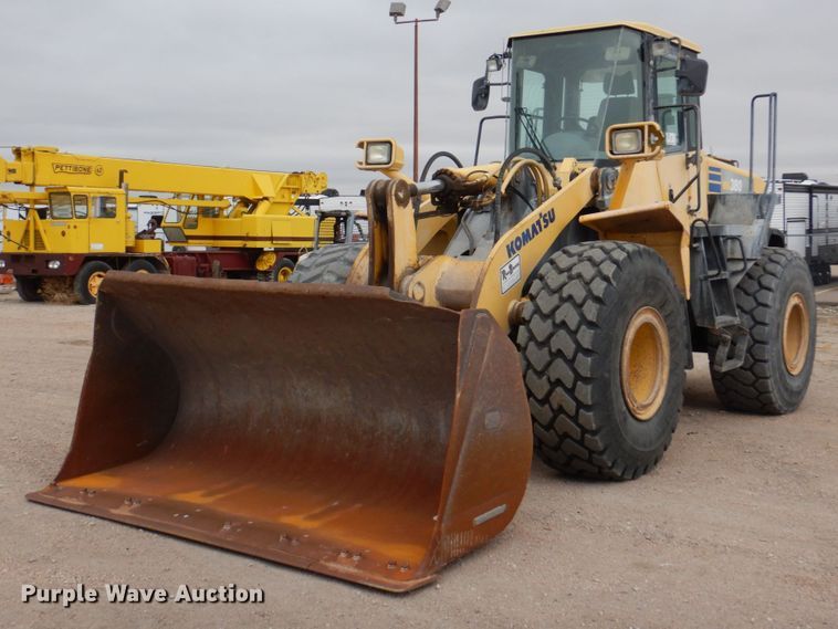 image for item DN7302 2004 Komatsu WA380-5  wheel loader