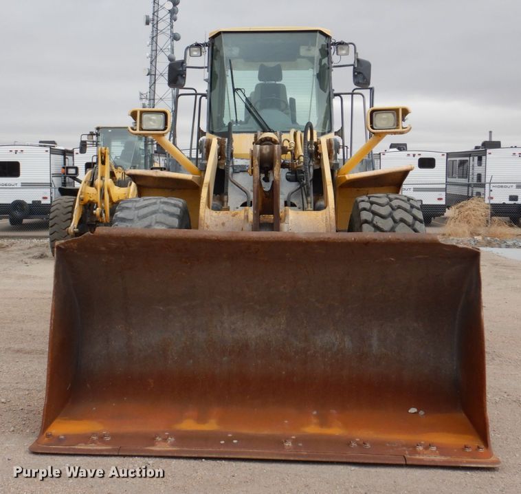 image for item DN7302 2004 Komatsu WA380-5  wheel loader
