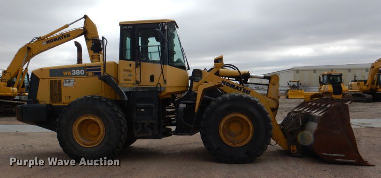image for item DN7302 2004 Komatsu WA380-5  wheel loader