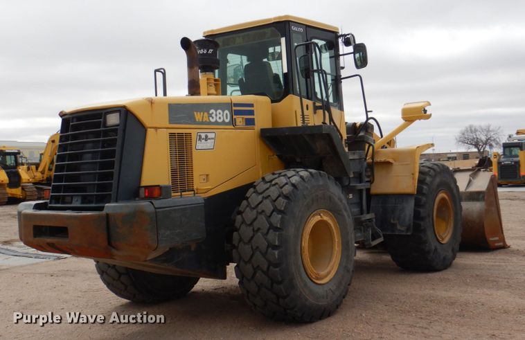 image for item DN7302 2004 Komatsu WA380-5  wheel loader