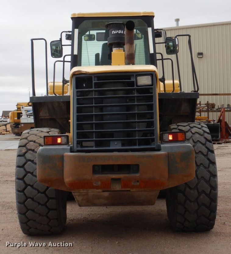 image for item DN7302 2004 Komatsu WA380-5  wheel loader