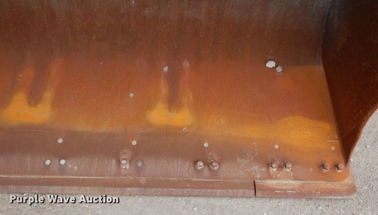 image for item DN7302 2004 Komatsu WA380-5  wheel loader