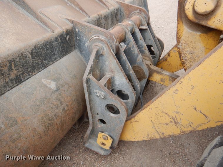 image for item DN7302 2004 Komatsu WA380-5  wheel loader