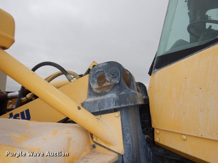 image for item DN7302 2004 Komatsu WA380-5  wheel loader