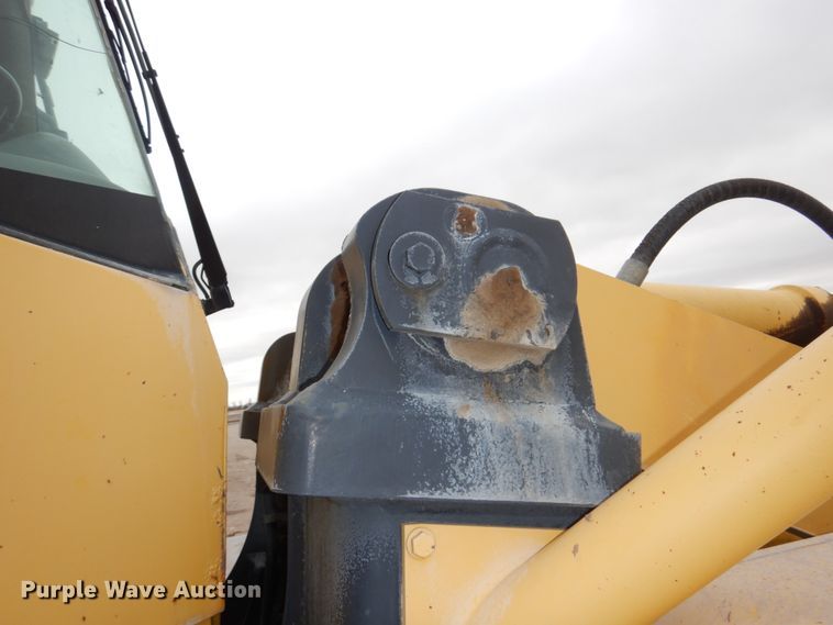 image for item DN7302 2004 Komatsu WA380-5  wheel loader