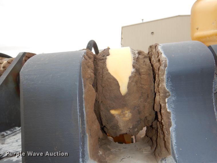 image for item DN7302 2004 Komatsu WA380-5  wheel loader