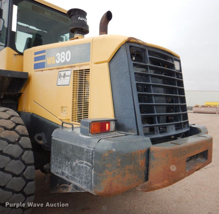 image for item DN7302 2004 Komatsu WA380-5  wheel loader