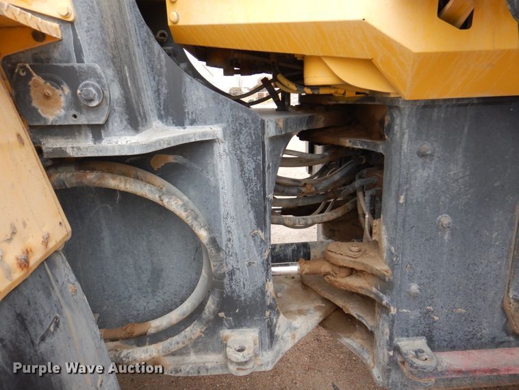 image for item DN7302 2004 Komatsu WA380-5  wheel loader