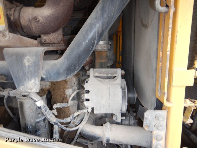 image for item DN7302 2004 Komatsu WA380-5  wheel loader