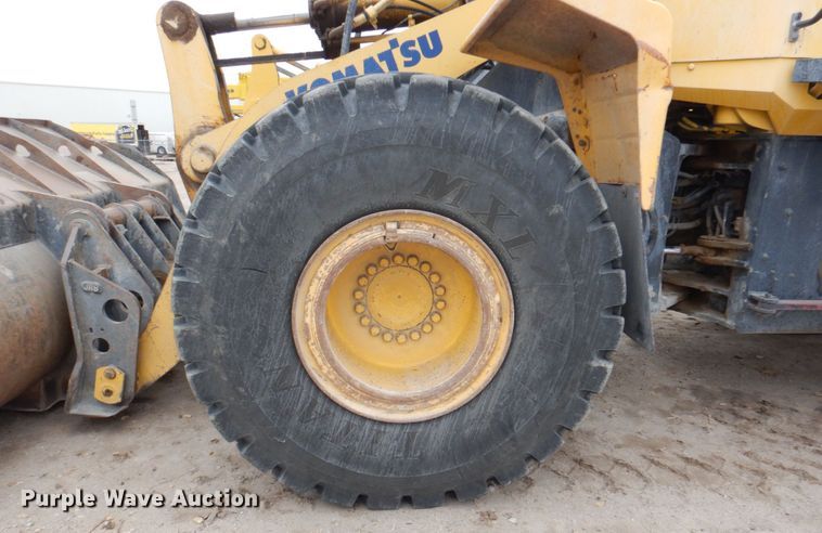 image for item DN7302 2004 Komatsu WA380-5  wheel loader