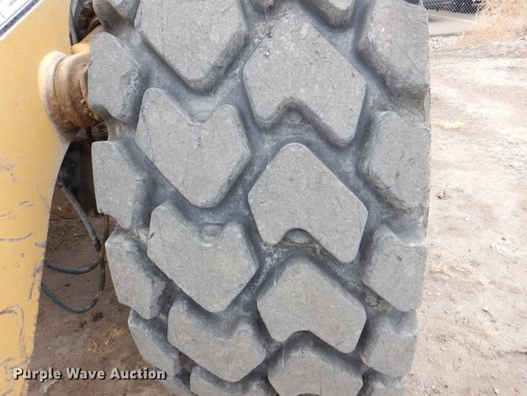 image for item DN7302 2004 Komatsu WA380-5  wheel loader