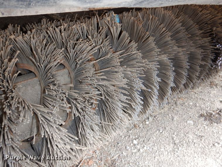 image for item DN7304 8' W skid steer broom