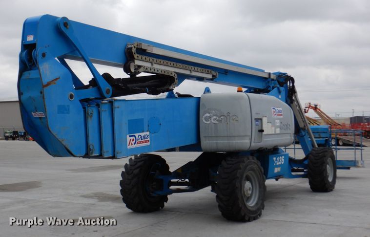 image for item DN7305 2009 Genie Z135  boom lift