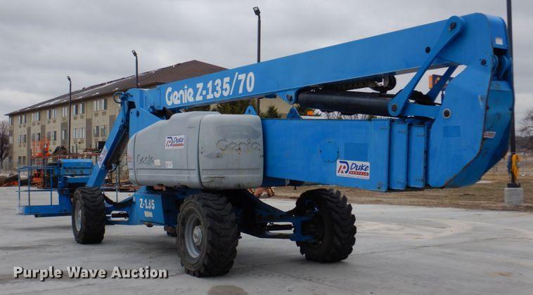 image for item DN7305 2009 Genie Z135  boom lift
