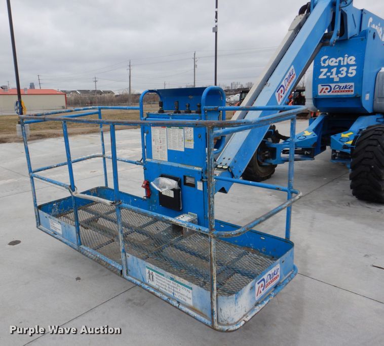 image for item DN7305 2009 Genie Z135  boom lift
