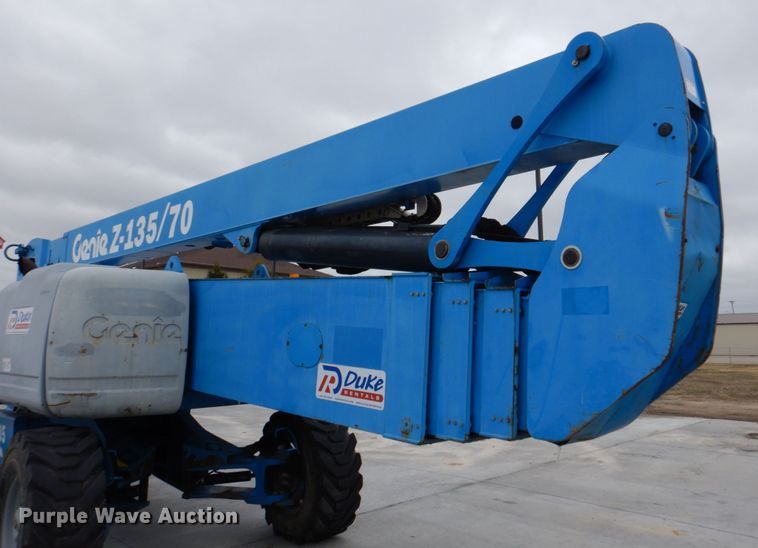 image for item DN7305 2009 Genie Z135  boom lift