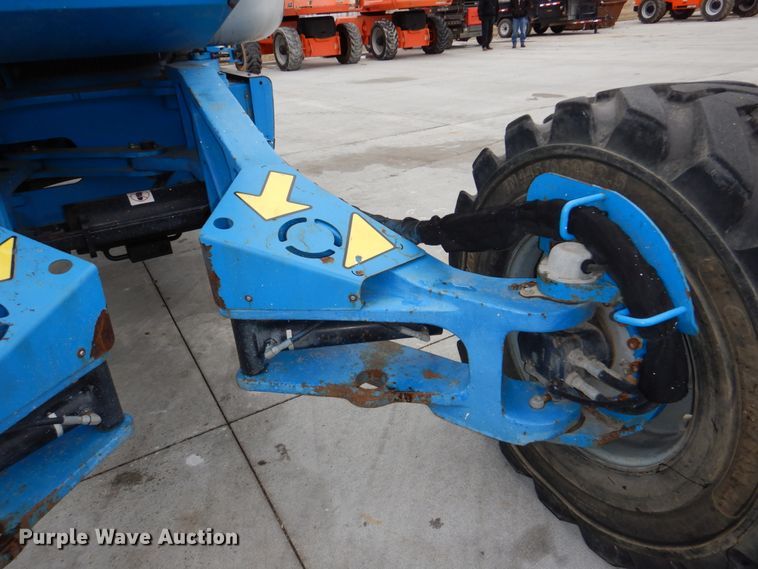 image for item DN7305 2009 Genie Z135  boom lift