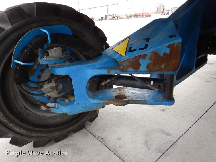 image for item DN7305 2009 Genie Z135  boom lift