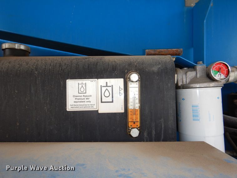 image for item DN7305 2009 Genie Z135  boom lift