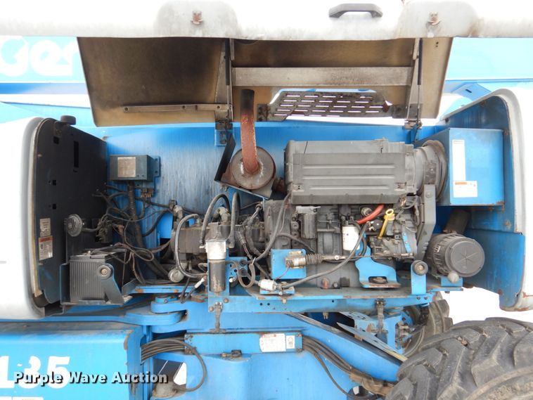 image for item DN7305 2009 Genie Z135  boom lift