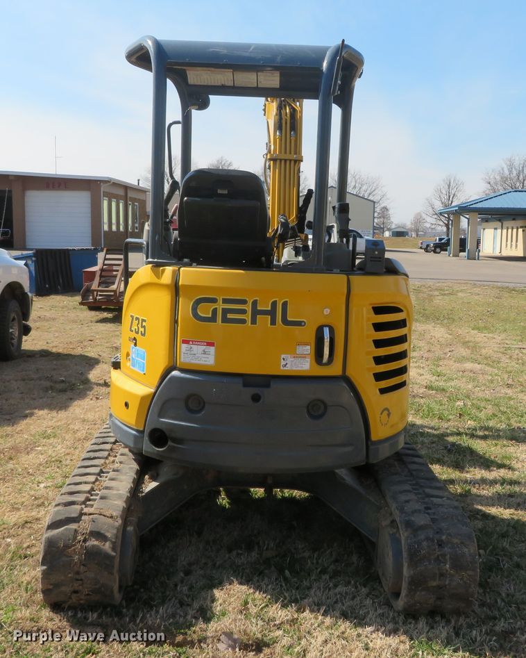 image for item DN7921 Gehl Z35 Gen II  mini excavator
