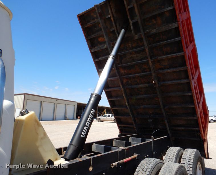 image for item DP3918 1988 Mack Econodyne R688ST  dump truck