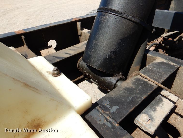 image for item DP3918 1988 Mack Econodyne R688ST  dump truck