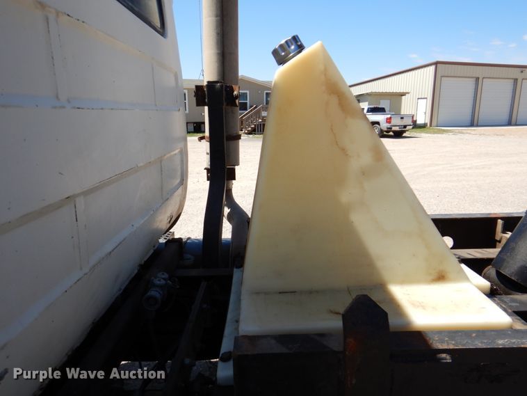 image for item DP3918 1988 Mack Econodyne R688ST  dump truck