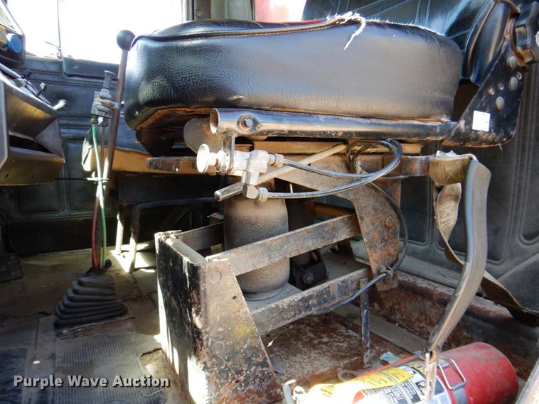 image for item DP3918 1988 Mack Econodyne R688ST  dump truck