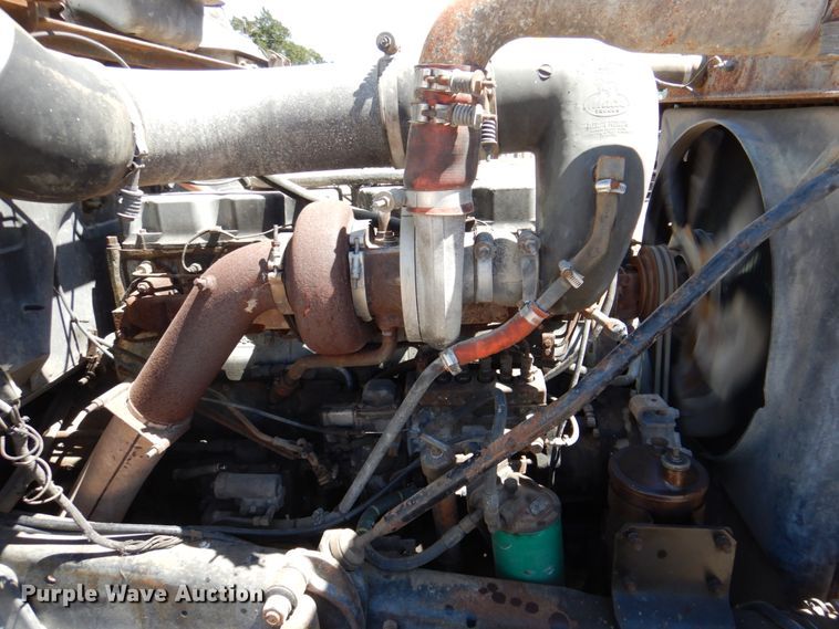 image for item DP3918 1988 Mack Econodyne R688ST  dump truck