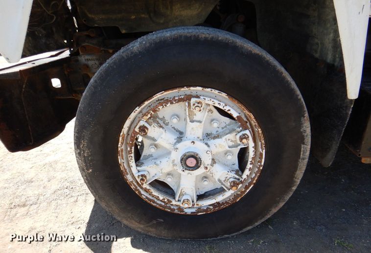 image for item DP3918 1988 Mack Econodyne R688ST  dump truck