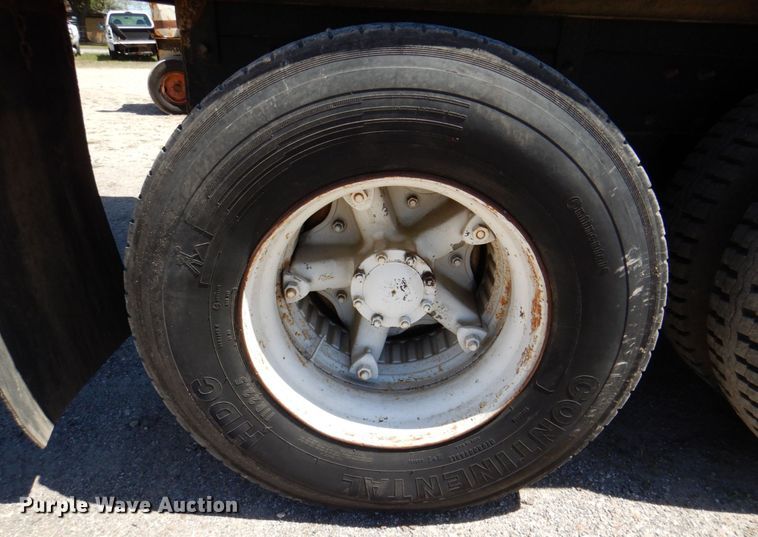 image for item DP3918 1988 Mack Econodyne R688ST  dump truck