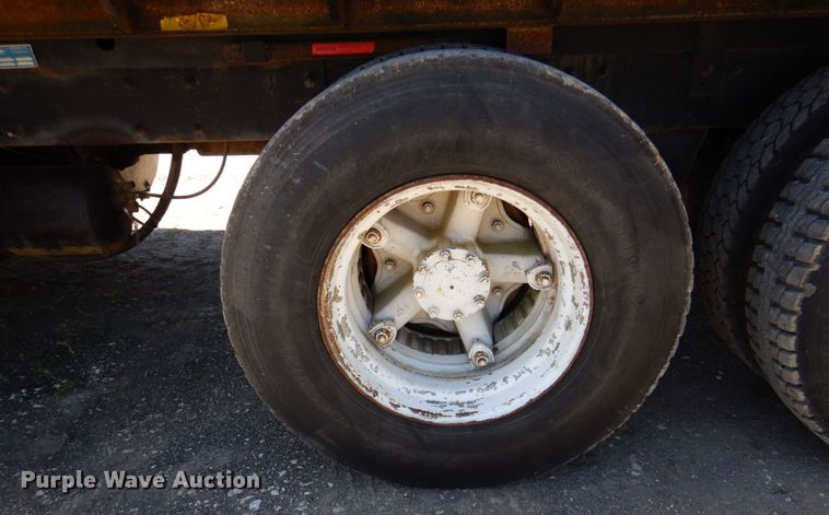 image for item DP3918 1988 Mack Econodyne R688ST  dump truck