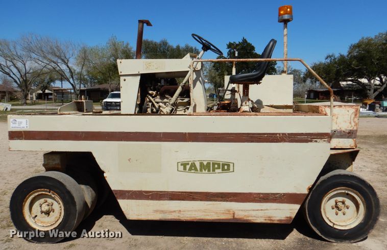 image for item DP3920 Tampo SP-312  pneumatic roller