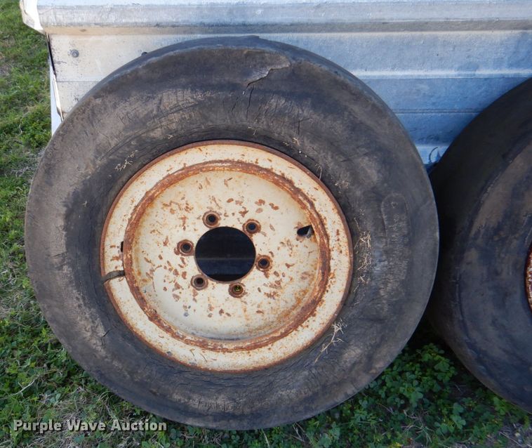 image for item DP3920 Tampo SP-312  pneumatic roller