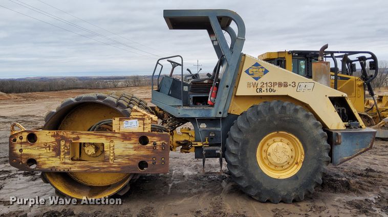 image for item DR0877 Bomag BW213PDB-3  single drum vibratory roller