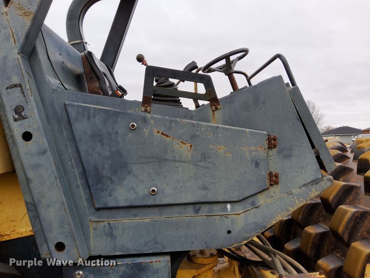 image for item DR0877 Bomag BW213PDB-3  single drum vibratory roller