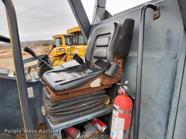 image for item DR0877 Bomag BW213PDB-3  single drum vibratory roller