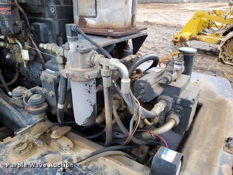 image for item DR0877 Bomag BW213PDB-3  single drum vibratory roller