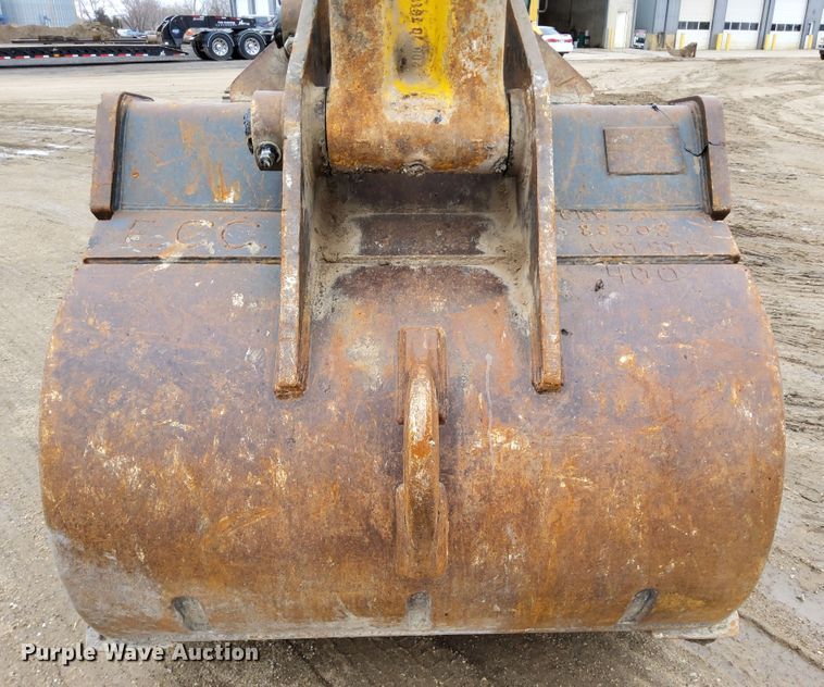 image for item DR0878 2008 Komatsu PC400LC-8  excavator