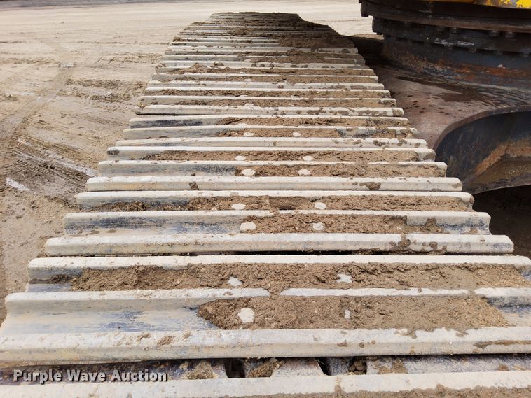 image for item DR0878 2008 Komatsu PC400LC-8  excavator