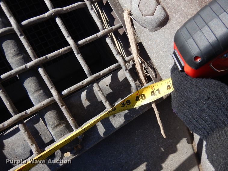 image for item DR1118 2013 Anaconda DF410  screen