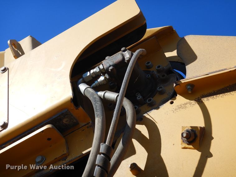 image for item DR1118 2013 Anaconda DF410  screen