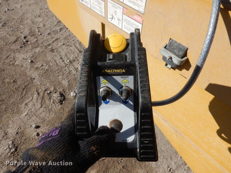 image for item DR1118 2013 Anaconda DF410  screen