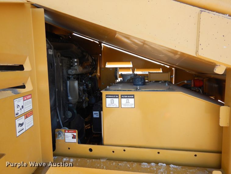 image for item DR1118 2013 Anaconda DF410  screen